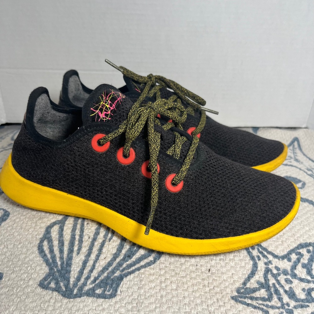 Allbirds Tree Runners Black Yellow Red Splatter Womens 9 Sneakers W9